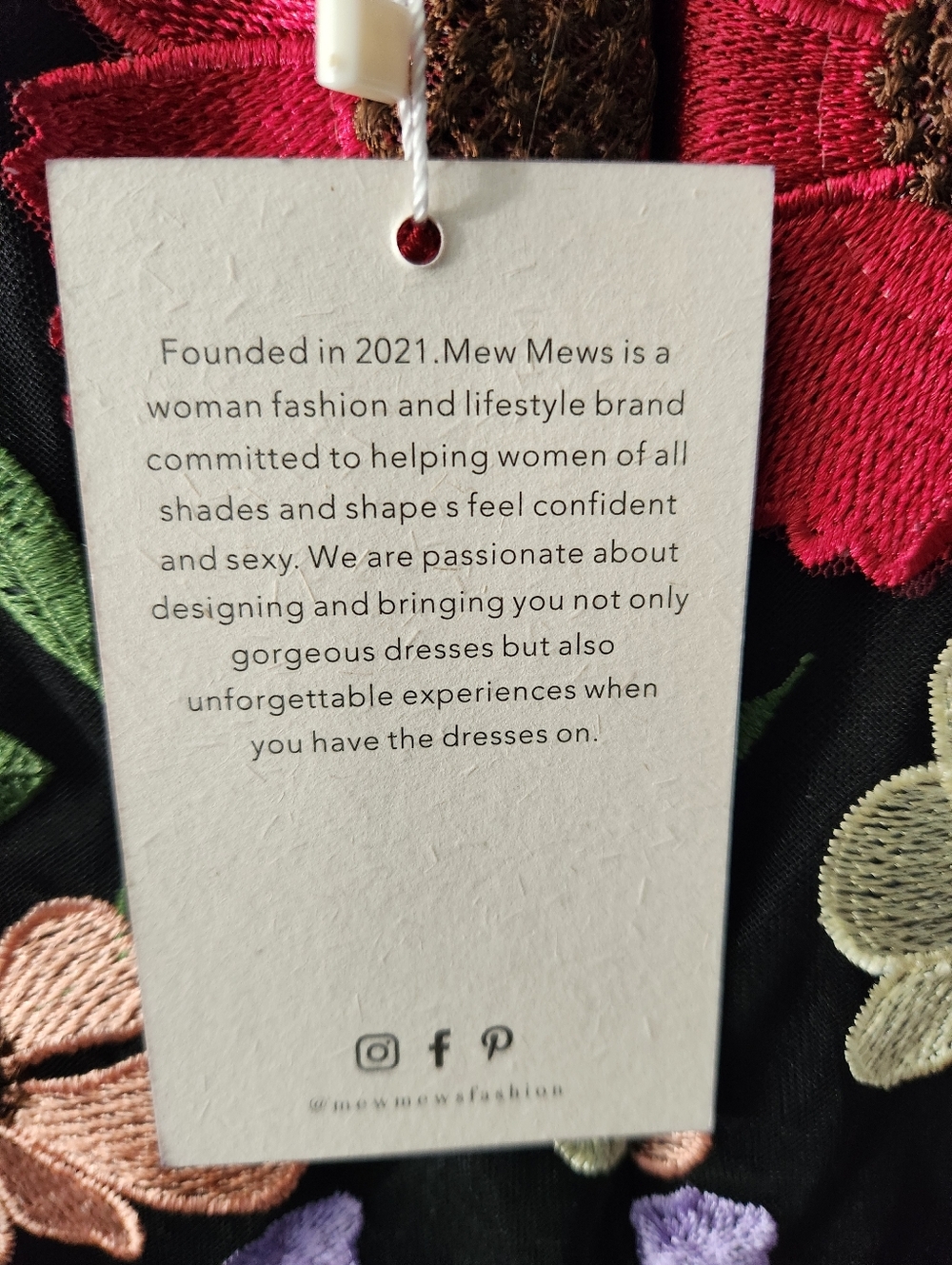 Mew Mews- "Saige" Long Sleeve Mesh Flower 3D Applique' Mini Dress - Picture 6 of 11